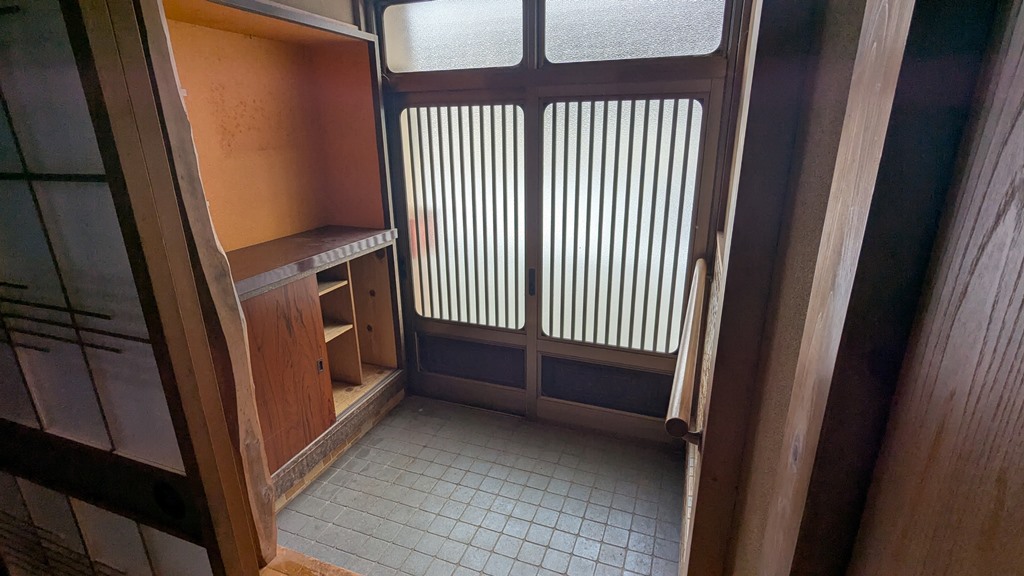 http://mizoken.co.jp/r-estate/%E8%88%B9%E6%B4%A5552-11%E7%8E%84%E9%96%A2.jpg