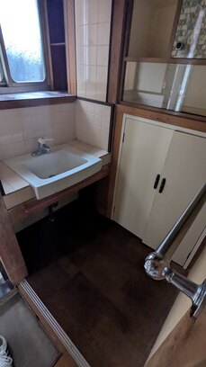 船津552-11洗面.jpg
