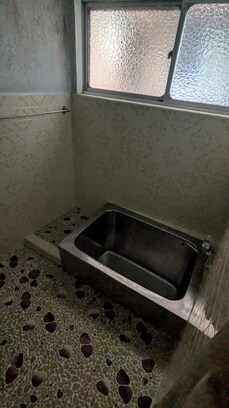 船津552-11風呂.jpg